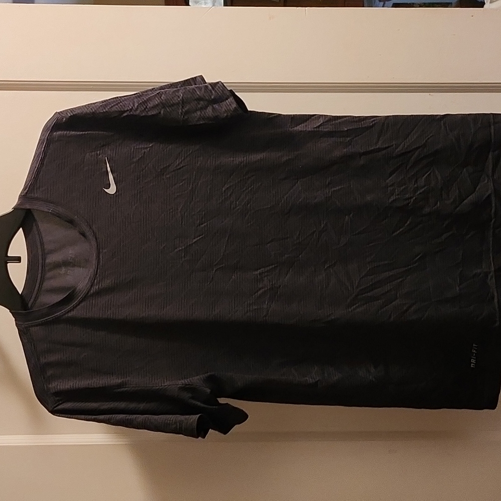 Nike Dri-Fit Pullover Shirt
